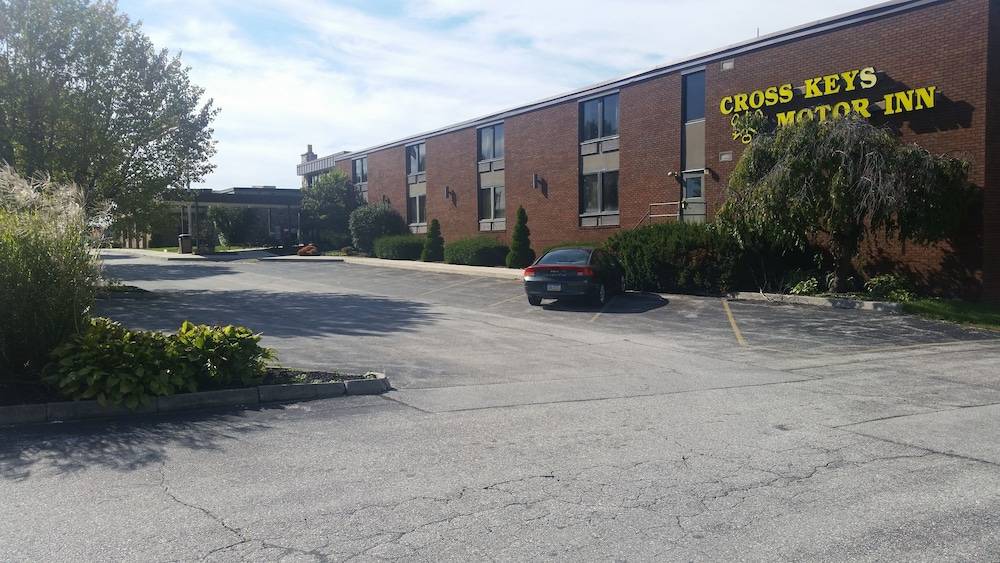 Cross Keys Motor Inn - featured photo
