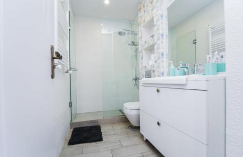 Hotel type room with mini kitchen and balcony on Melikishvili city center