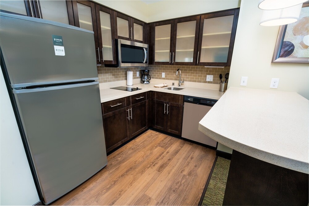 Staybridge Suites Newark Fremont by IHG - photo 20