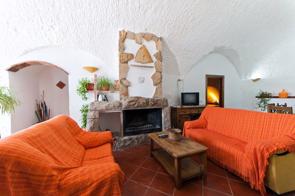 Mini Studio Avec Terrasse - carbon neutral hotel in Aurillac