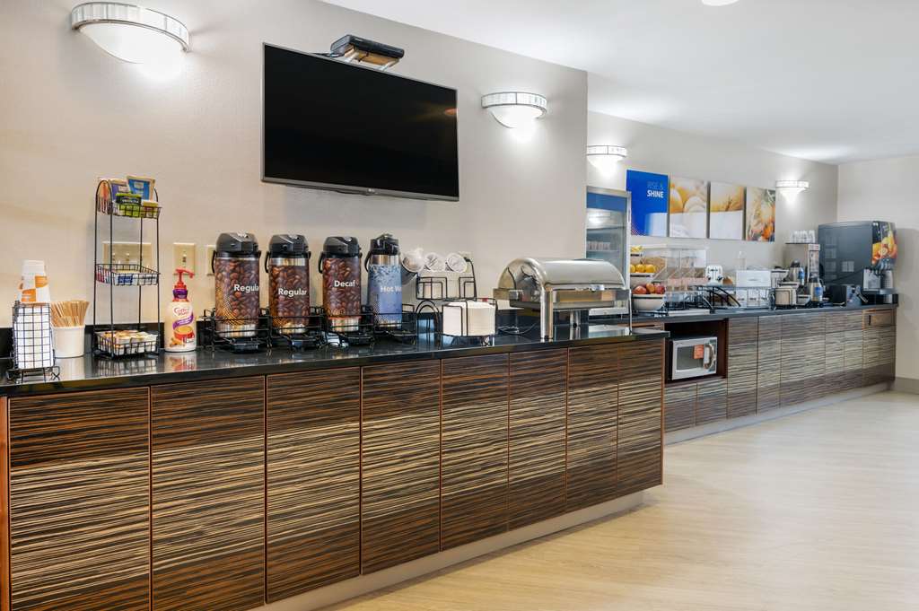 Comfort Inn Edinburgh Columbus - photo 39