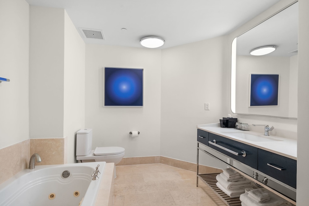 Fontainebleau Miami Beach Private Luxury Suites - photo 341