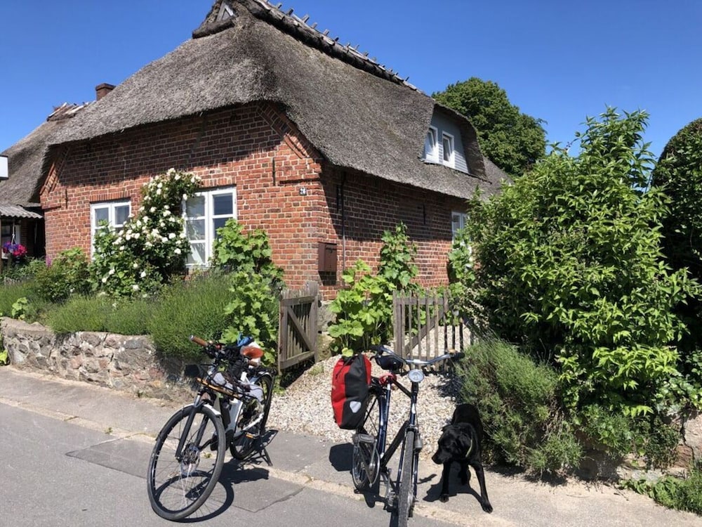 Holiday Home Scheersbergkate — 4-Star Luxury Hotel in Steinbergkirche, Germany