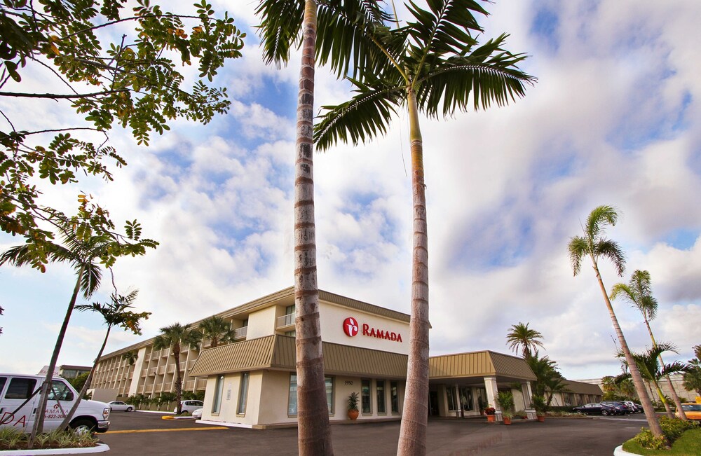 Ramada by Wyndham Hialeah Miami Airport North - photo 20