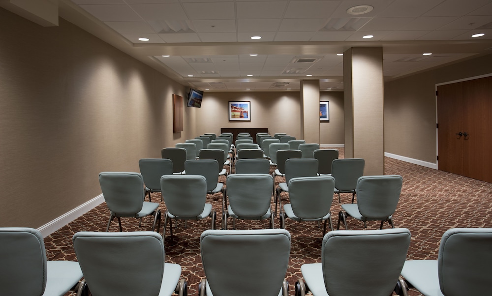 Staybridge Suites Baltimore Inner Harbor by IHG - photo 108