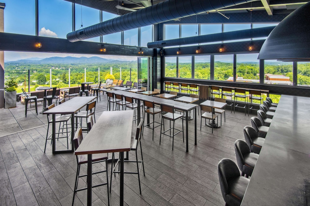 DoubleTree by Hilton Asheville Downtown - photo 69