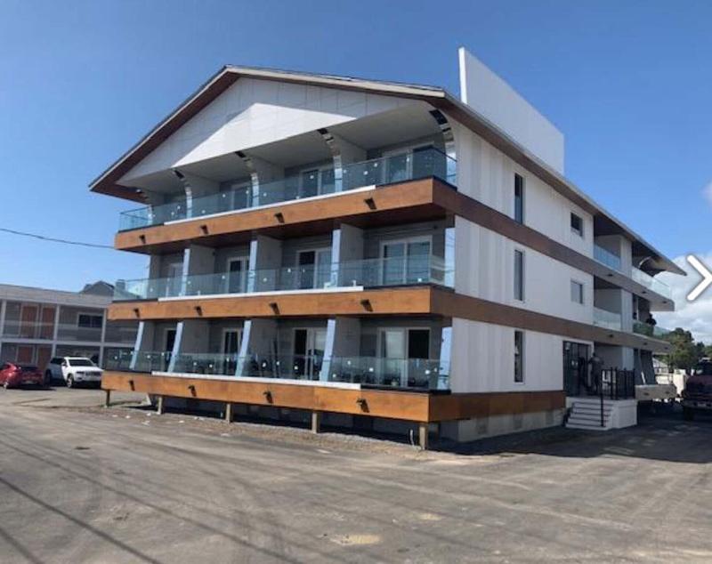 York Beach Surf Club - photo 8