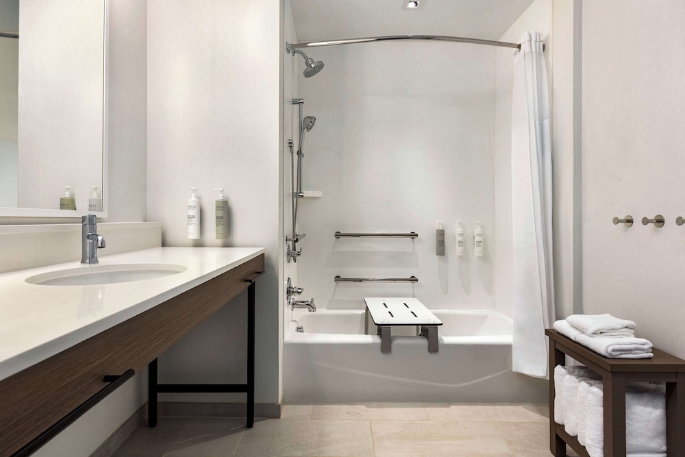 Hampton Inn by Hilton Stockton - photo 19