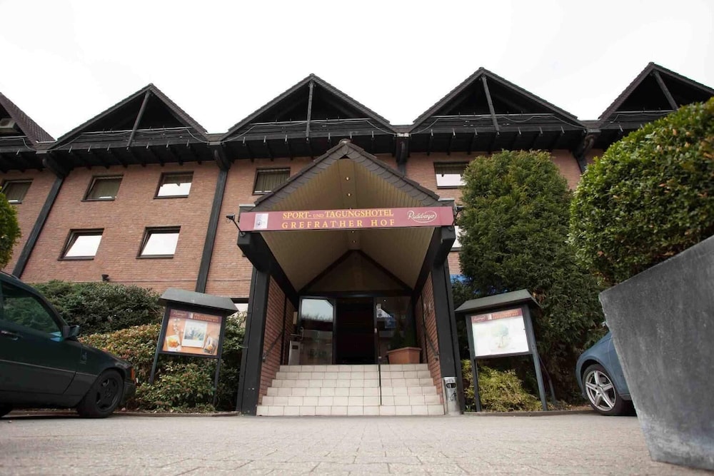 PP Hotel Grefrather Hof — Krefeld — photo 5