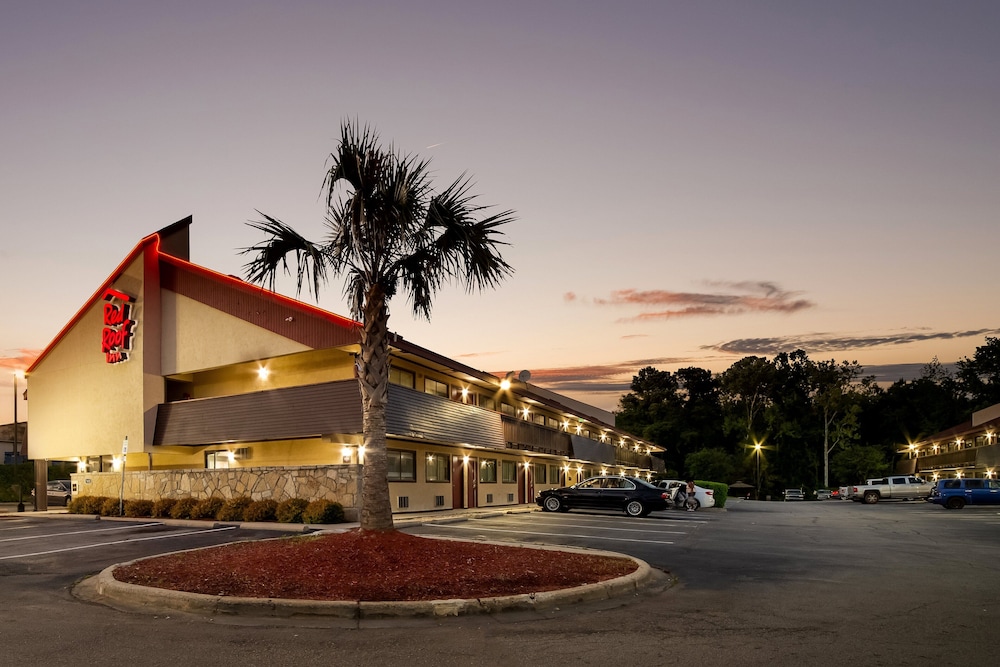Red Roof Inn Columbia East Ft Jackson - photo 32