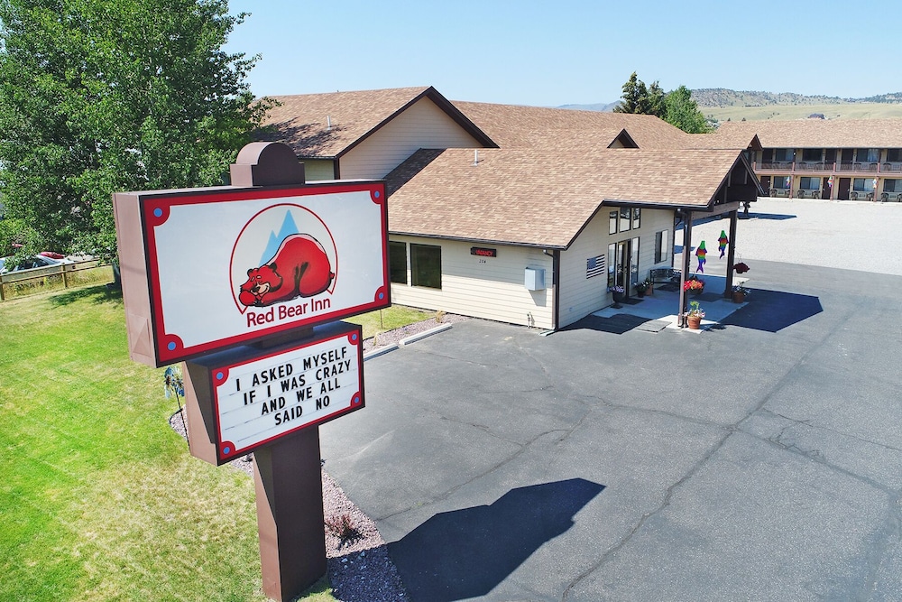 Red Bear Inn in Ennis, United States