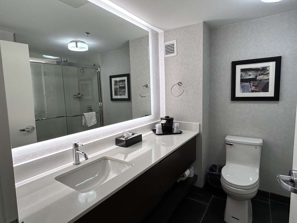 Best Western Plus Meadowlands - photo 12