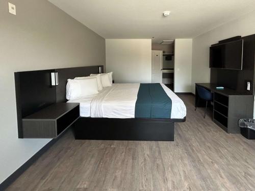 Motel 6 Lake Elsinore CA - photo 4