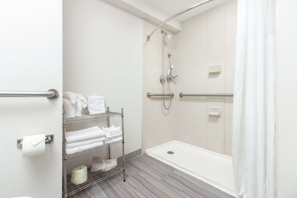 Hampton Inn Daytona Shores Oceanfront - photo 27