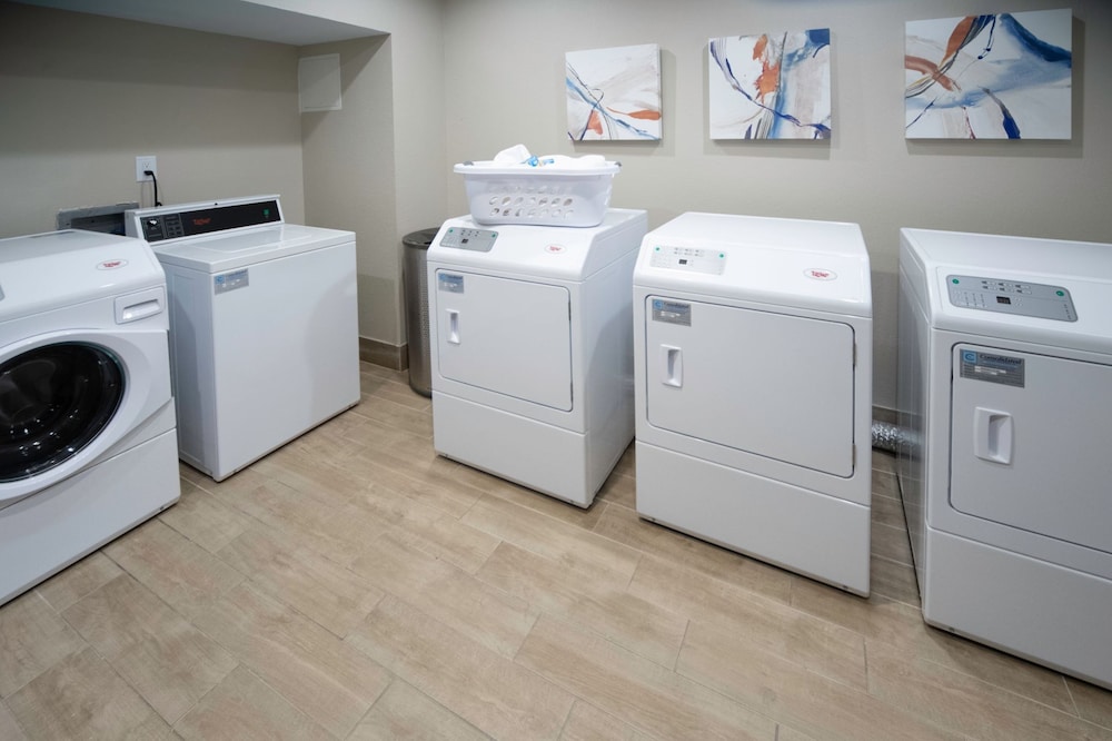 Candlewood Suites Charleston Mt Pleasant by IHG - photo 22