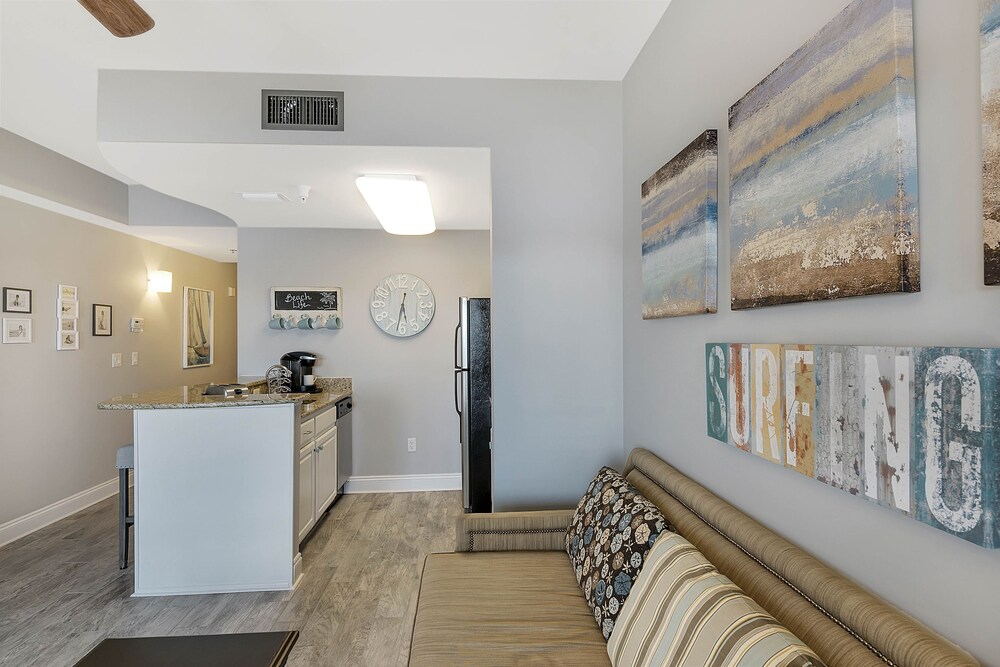 Carillon Beach Resort Inn - photo 16