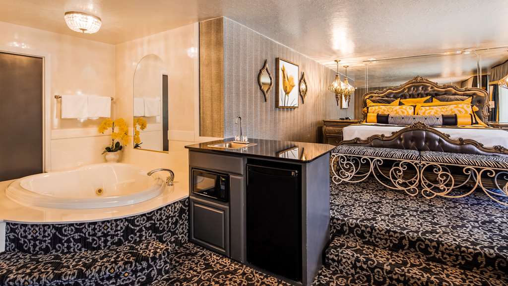 Best Western Coral Hills - photo 28