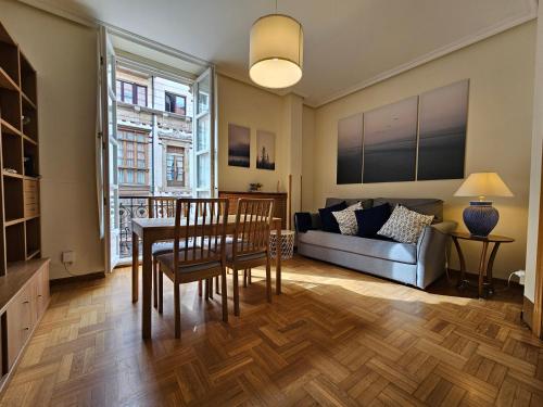 114a Playa de San Lorenzo Opcion de Garaje in Gijon, Spain