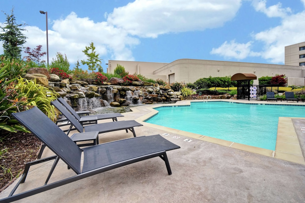 DoubleTree by Hilton Hotel Pleasanton at the Club - photo 67