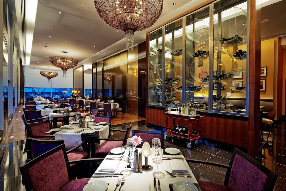 מזון ומשקאות