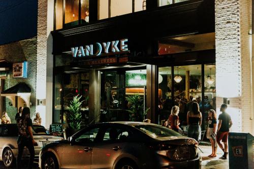 Vandyke Bed & Beverage - photo 39