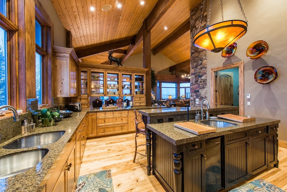 Abode in Deer Crest - photo 19
