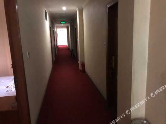 Canglong Hotel - last minute hotel in Huzhou