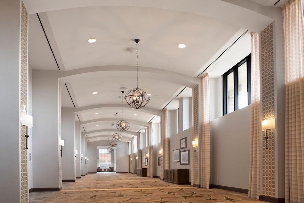 SpringHill Suites by Marriott Fort Worth Historic Stockyards - photo 67