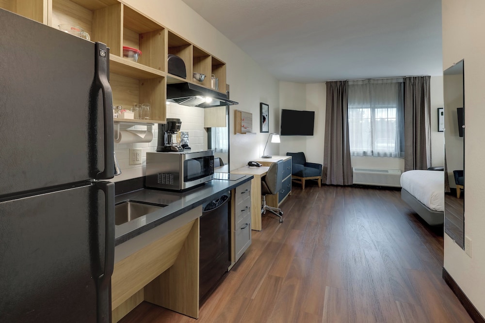 Candlewood Suites Lexington by IHG - photo 19