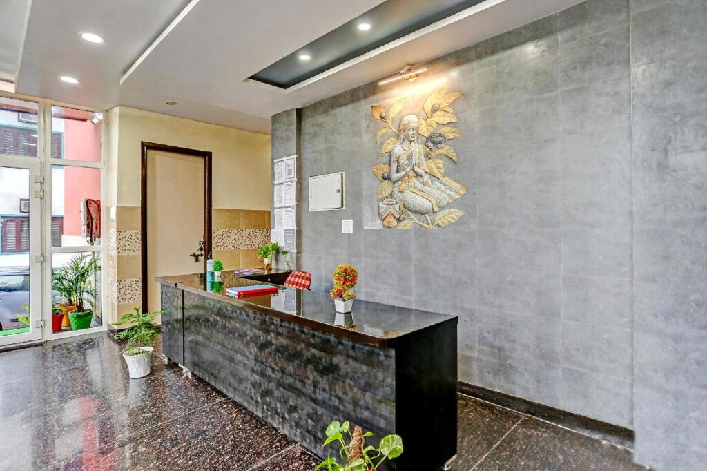 OYO 81590 Ooak Knowledge Park in Greater Noida, India