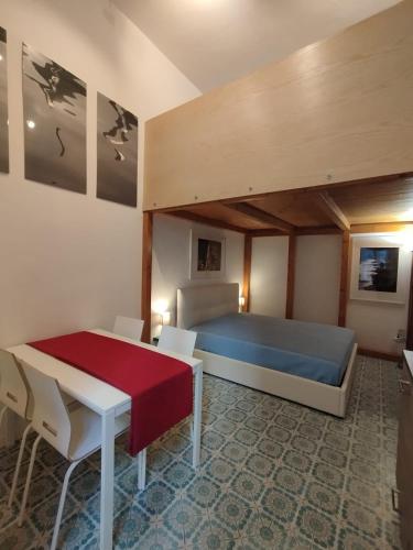 Casa Merisi al Centro Storico di Napoli — 4-Star Luxury Hotel in Naples, Italy