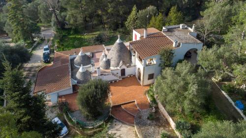 Trulli Nel Bosco Itria Valley — Ceglie Messapica