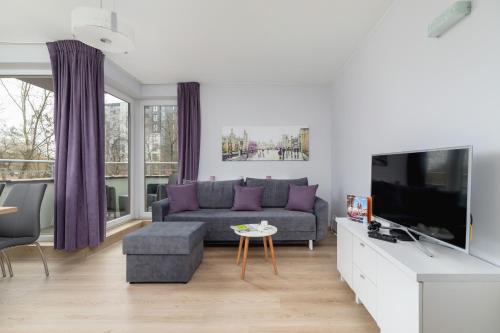 Cystersów Apartment Cracow by Noclegi Renters — 4-Star Luxury Hotel in Krakow, Poland
