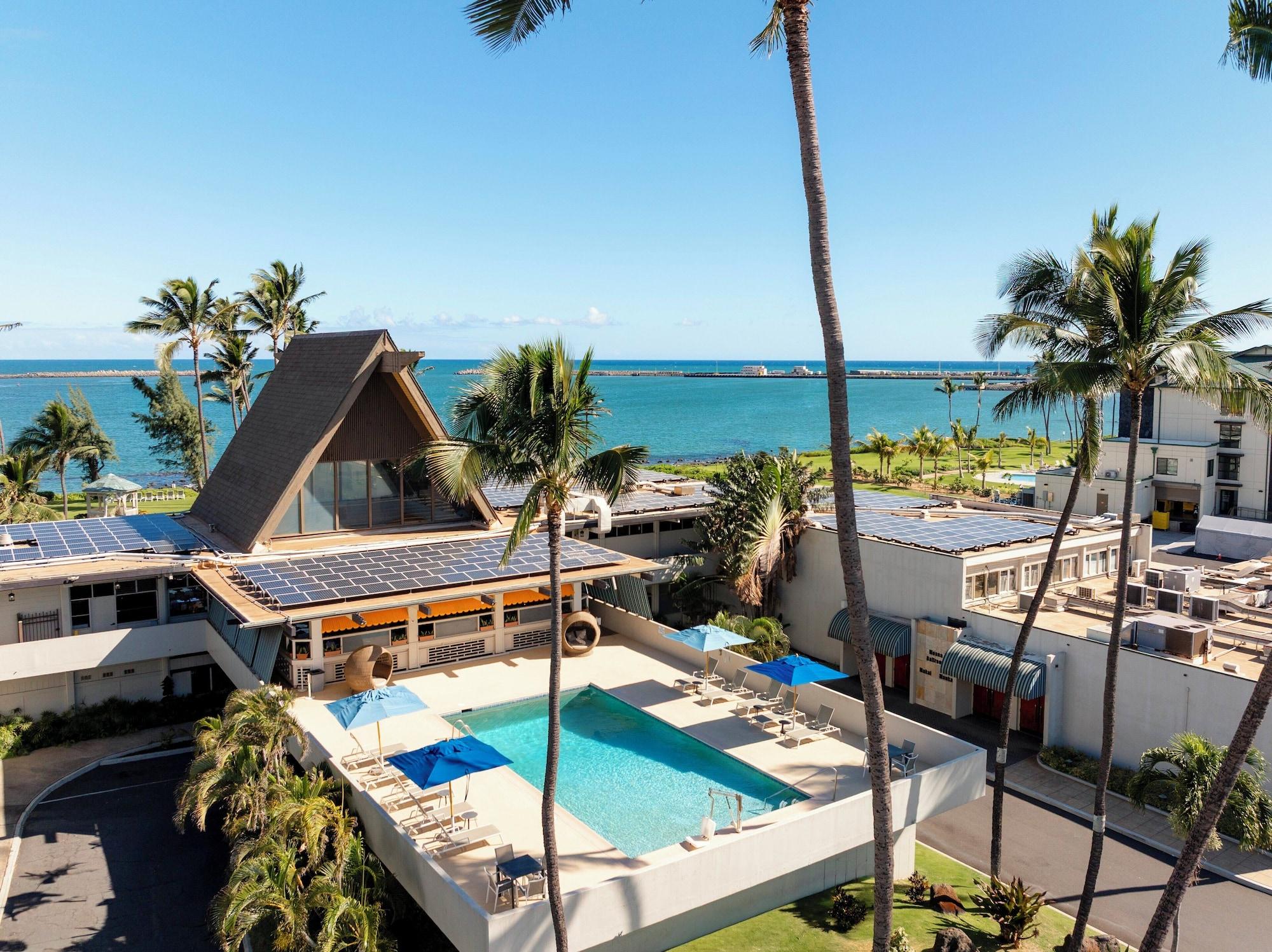Maui Beach Hotel - photo 27