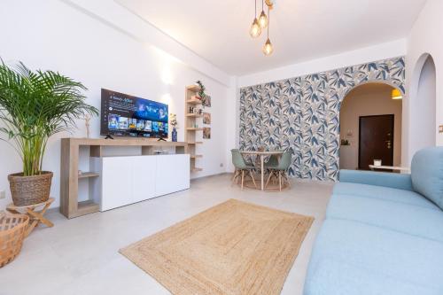 Kai Appartamento a 200m Dal Mare di Roma Ostia — 4-Star Luxury Hotel in Lido Di Ostia, Italy
