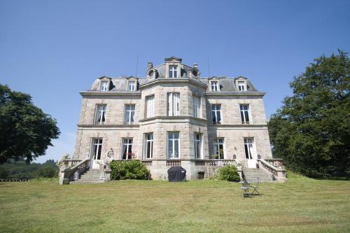 Chateau Les Villettes — Saint Just Le Martel