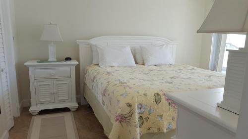 Sunrise Ocean Suites - photo 9