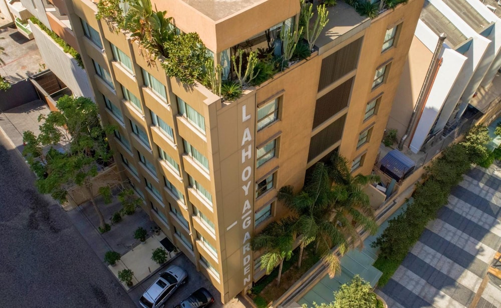 Lahoya Garden — 5-Star Luxury Hotel in Beirut, Lebanon