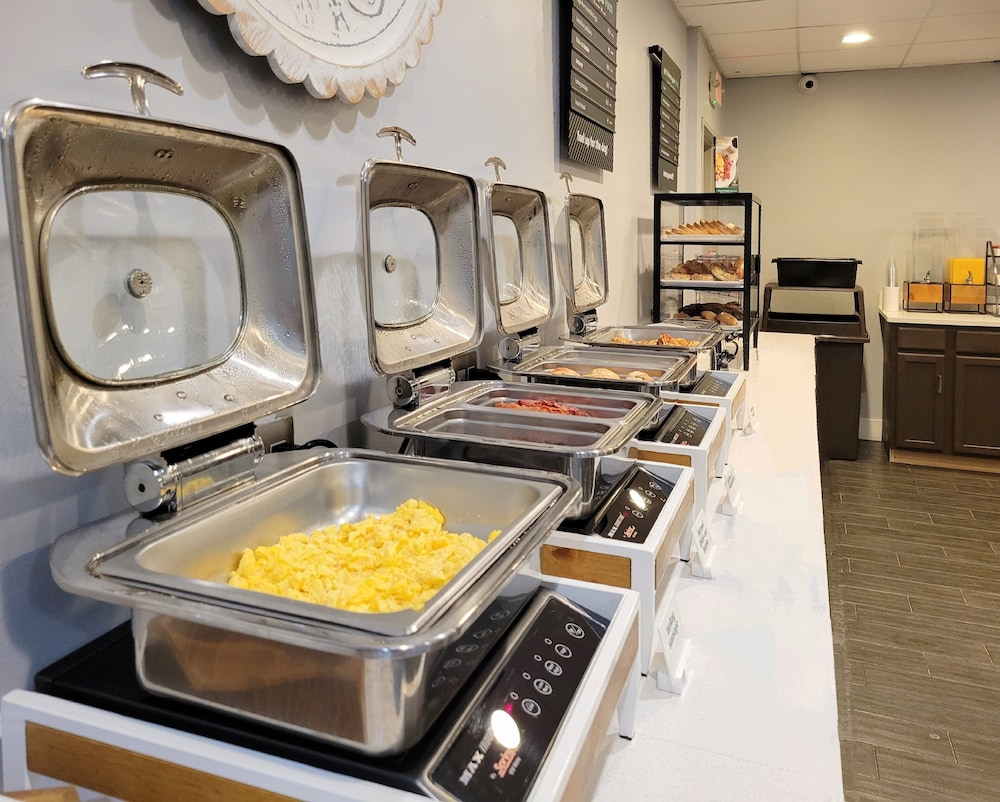 Holiday Inn Belcamp Aberdeen Area by IHG - photo 71