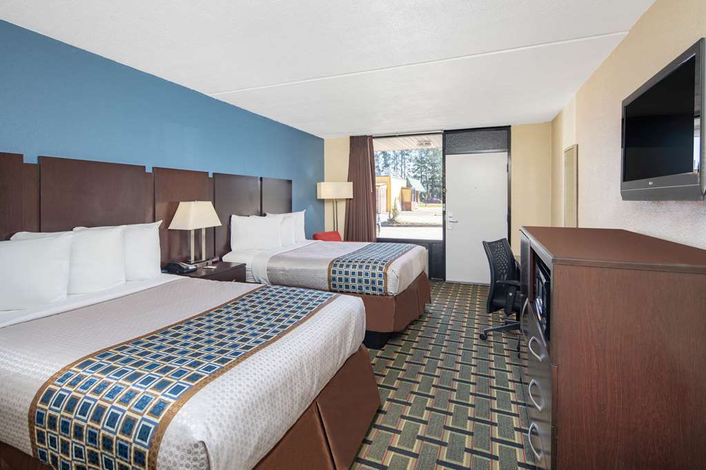 Travelodge by Wyndham Savannah Area Richmond Hill - photo 22