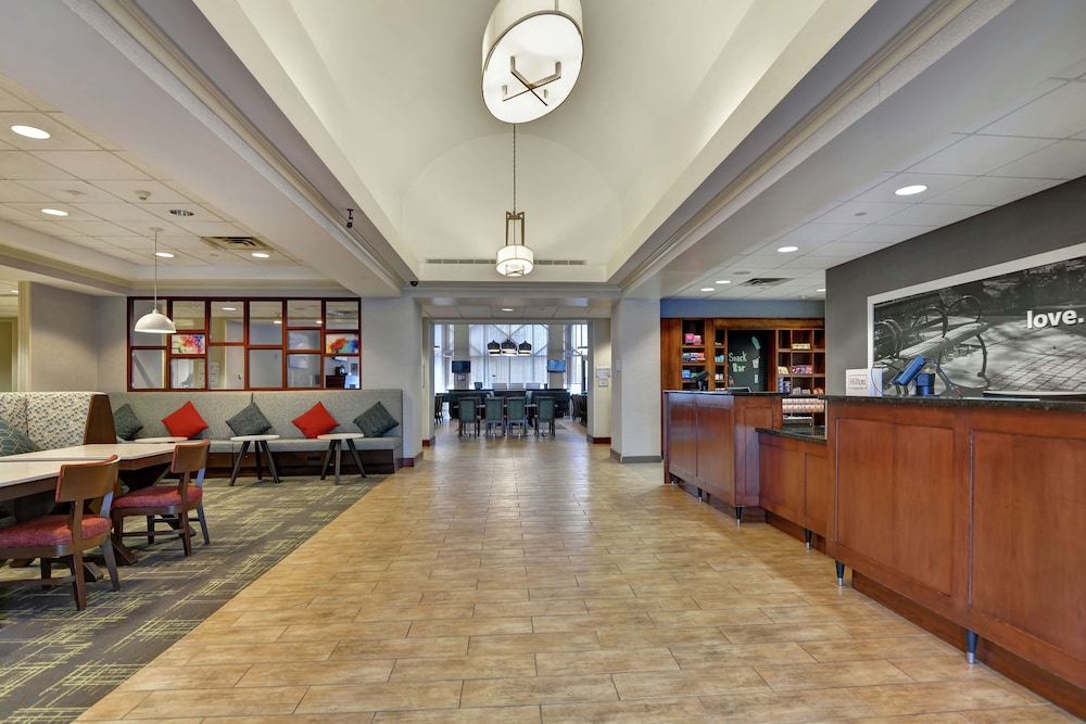 Hampton Inn & Suites Newark Harrison Riverwalk - photo 7