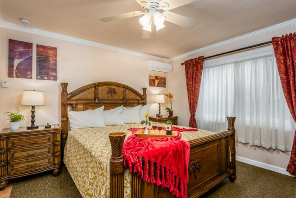 Beach House Inn - photo 18