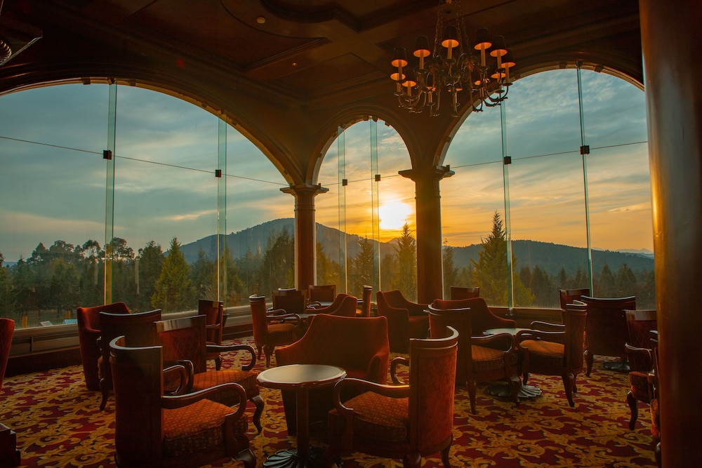 Hotel Real Hacienda Santo Tomás — 4-Star Luxury Hotel in Villa Victoria, Mexico