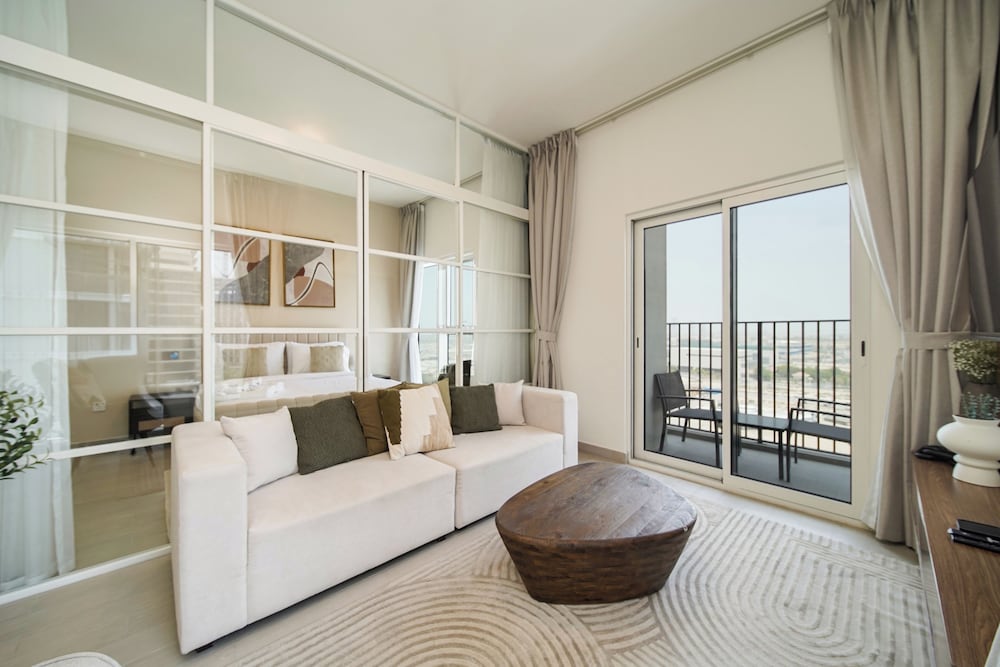 PVH Mesmerizing 2BR Golfville Dubai Hills — 4-Star Luxury Hotel in Dubai, United Arab Emirates