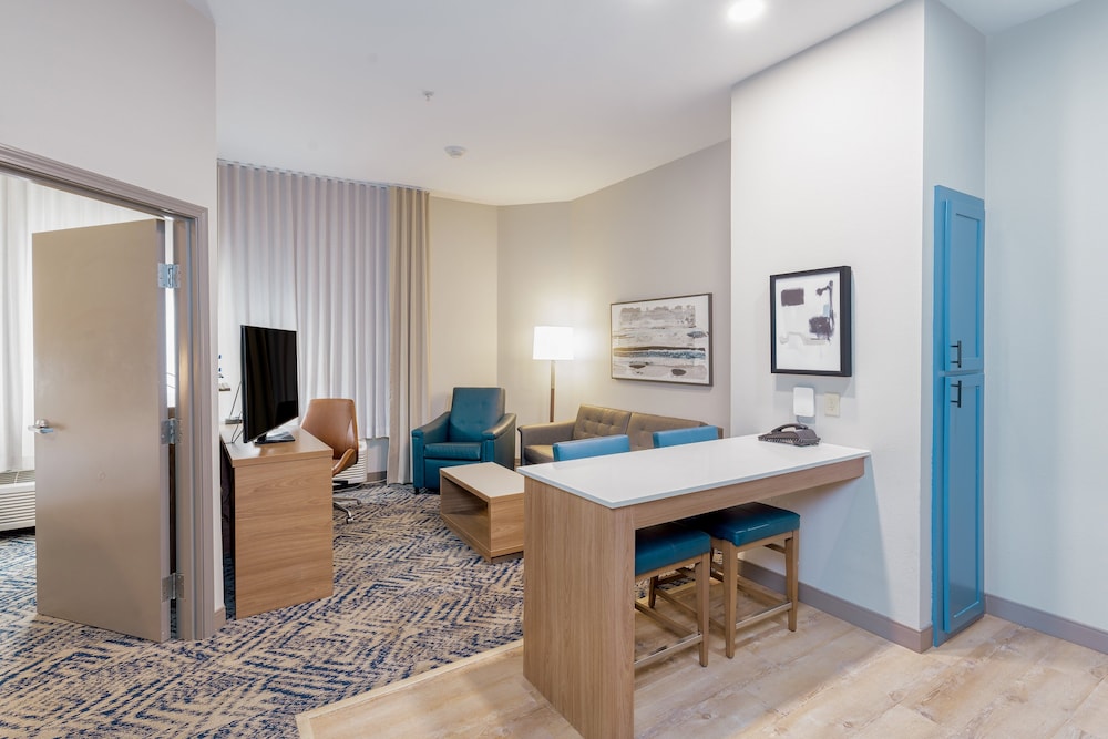 Candlewood Suites Oklahoma City Moore by IHG - photo 6