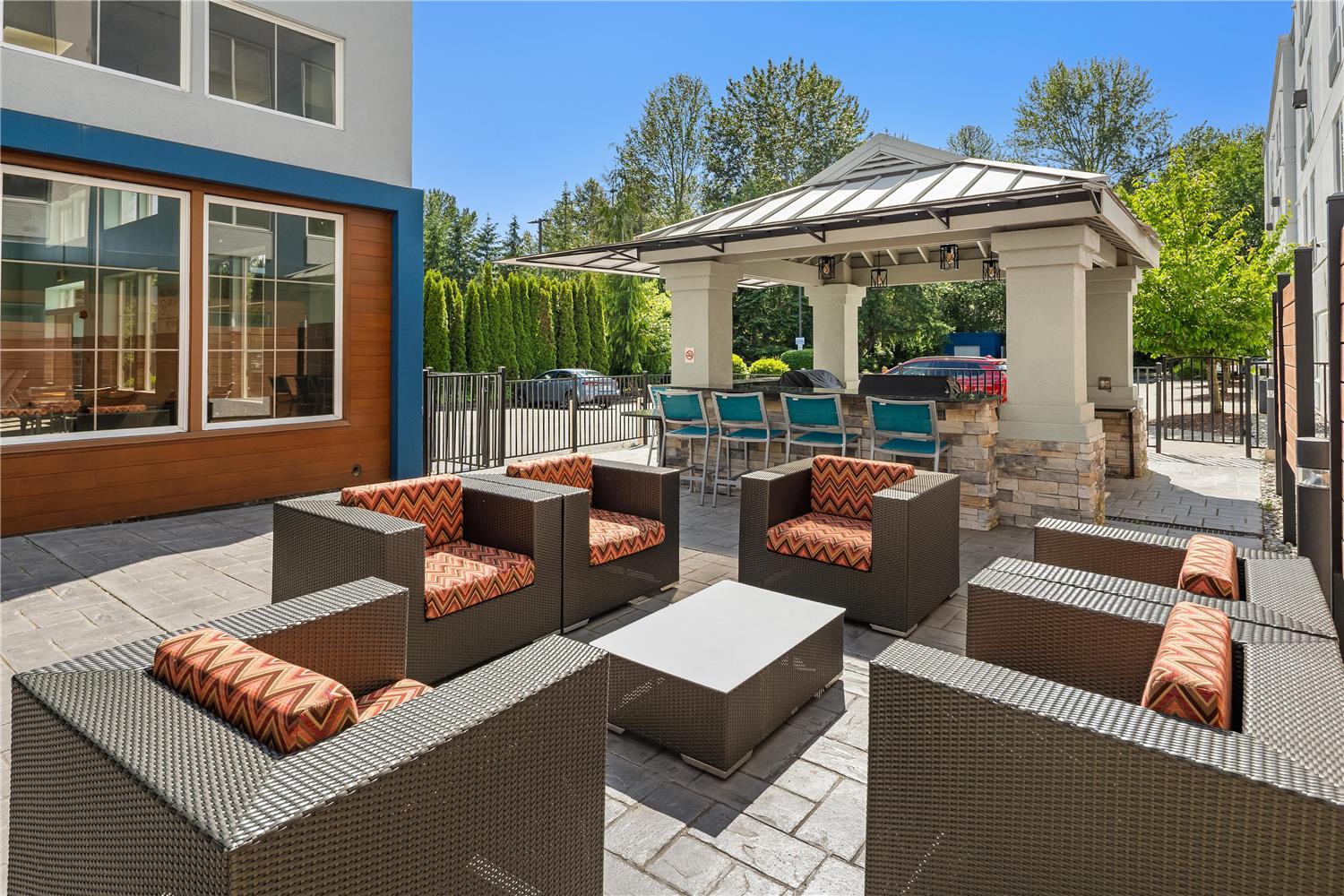 Hampton Inn & Suites Seattle North Lynnwood - photo 17