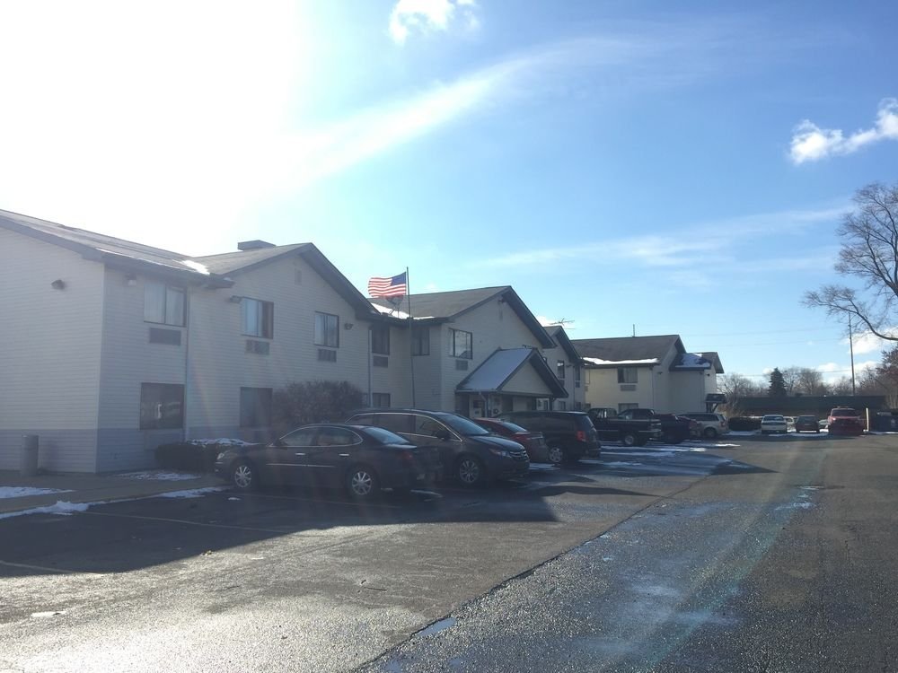 Coldwater Motel — Coldwater