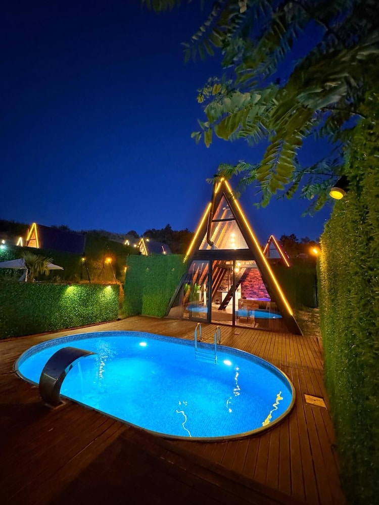 Joy Sapanca in Sapanca, Turkey