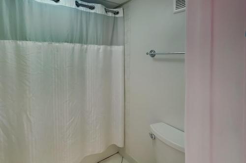 Edgewater Tower III #913 - last minute hotel in Panama City Beach