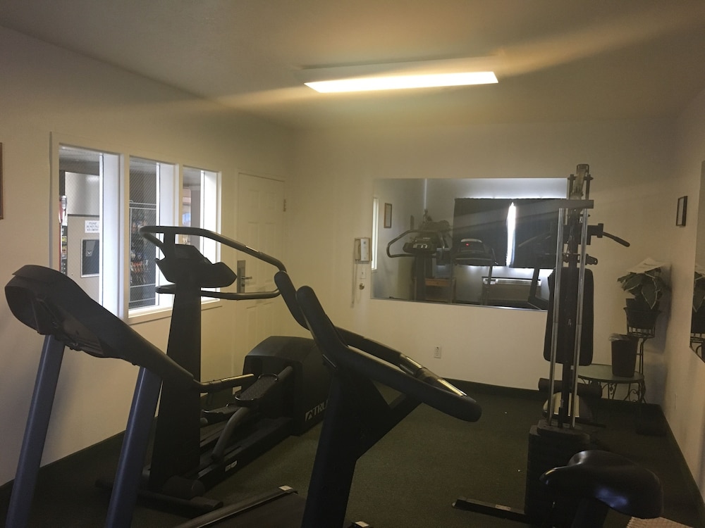 Quality Inn Carlin - photo 28